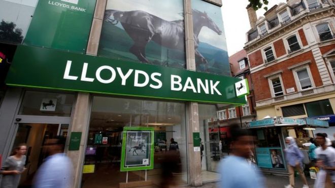 Lloyds Banking Group sets aside further £100m for PPI